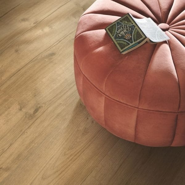 Kabine Eiche Licht PERGO Namsen Pad Pro Klickvinyl